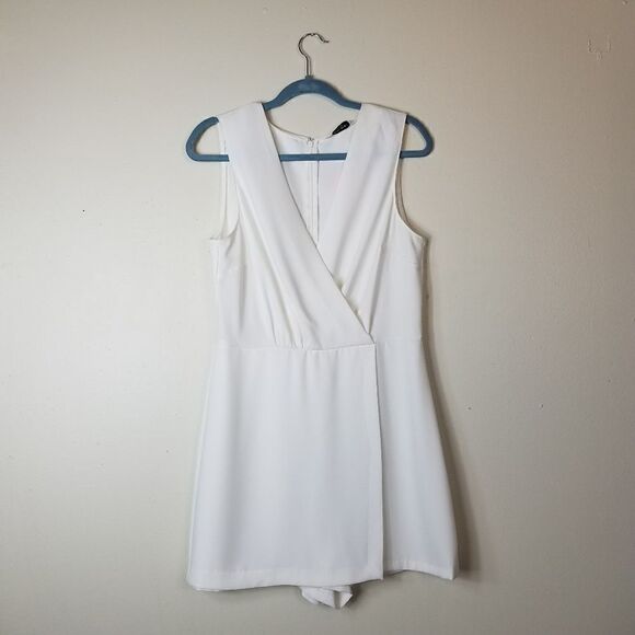 Amanda Uprichard Isler Romper size Large NWT - Picture 10 of 16